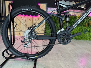 Mondraker Factor Reacondicionada Doble Suspensión