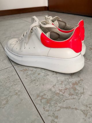 Sneakers Alexander McQueen Uomo Bianche Rosse