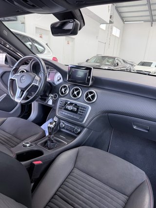 Mercedes-Benz Clase A Mercedes Clase A A 180 d AMG Line