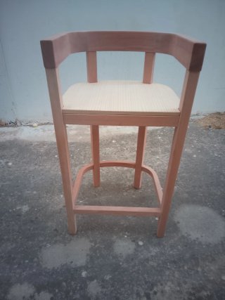 Taburetes de madera de Cedro
