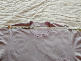 Camiseta manga corta morada. Vintage