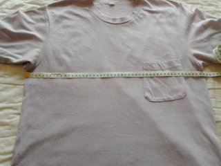 Camiseta manga corta morada. Vintage