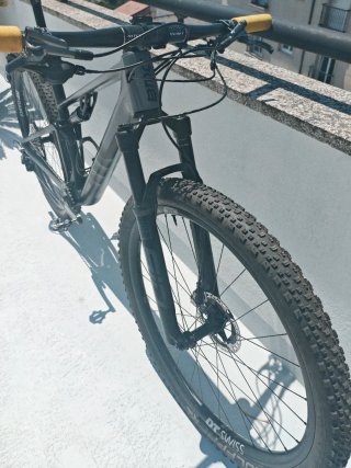 BMC Fourstroke One. Talla L