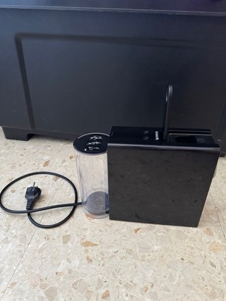 Cafetera Nespresso Essenza Mini Negra