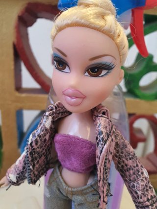 Bratz Twiins Krysta.