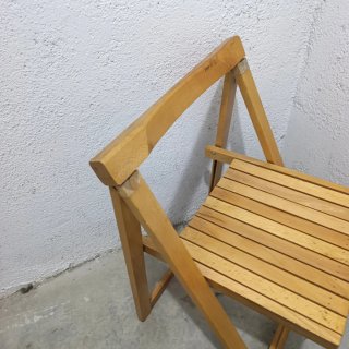 Silla plegable de madera