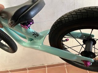 Bicicleta de equilibrio infantil