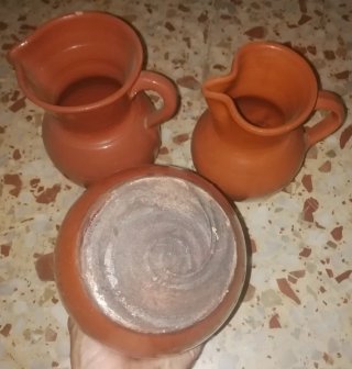Jarras de barro antiguas