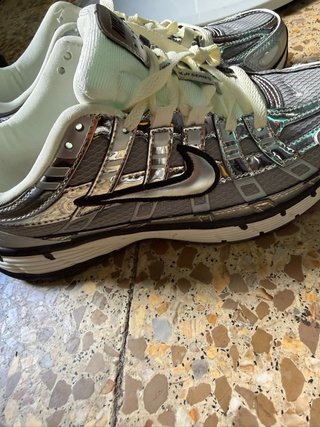 Nike P-6000 Plata/Blanco