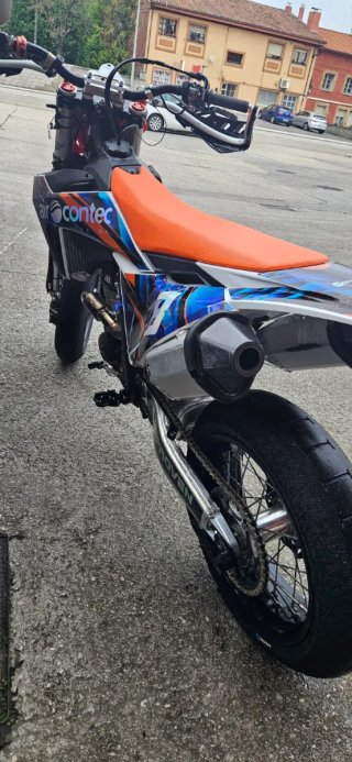 KTM SMR 450 2023 Supermotard
