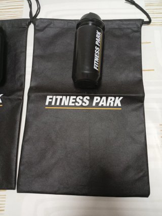 Botellínes Fitness Park con bolsas