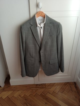 Traje gris talla 46 americana / 38 pantalón