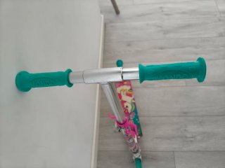 Patinete infantil unicornio plegable (+4 años)