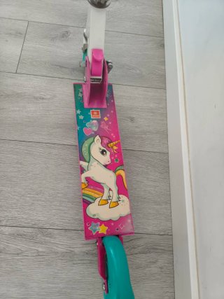 Patinete infantil unicornio plegable (+4 años)