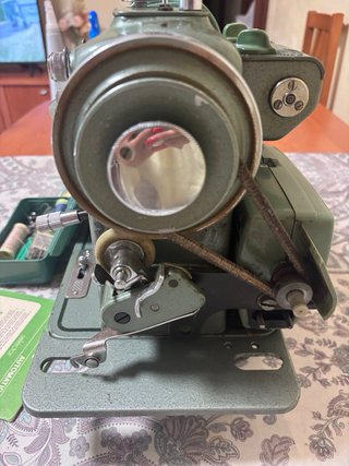 Máquina de coser Refrey Transforma