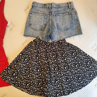 Lote Verano: Mono Rojo, Falda y Shorts T34