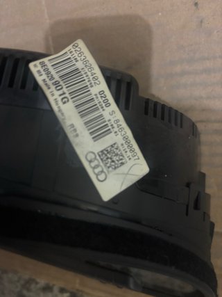 Cuadro instrumentos Audi A4 B7 1.8T