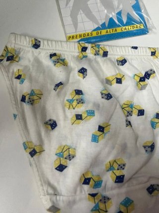 Slip vintage Carlys Talla M Necesita lavado