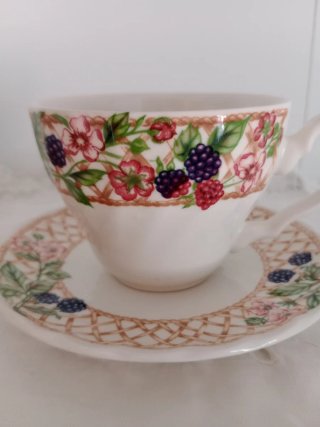 Taza de té inglesa de porcelana
