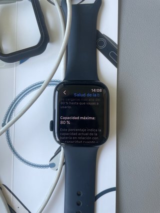 Apple Watch Series 8 GPS + Cellular