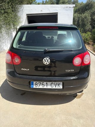 Volkswagen Golf 2004