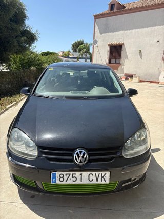 Volkswagen Golf 2004