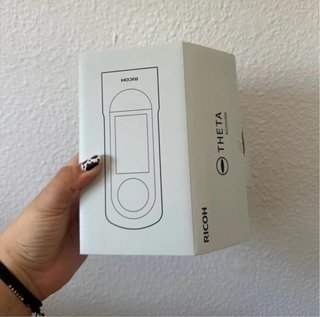 Cámara Ricoh Theta X sin estrenar,