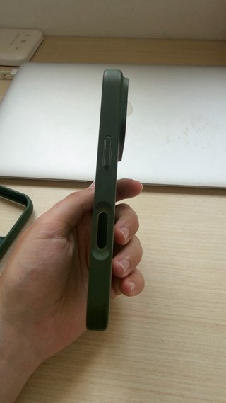 Funda iPhone 15 Pro Negra Magnética
