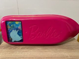 Barco Barbie Rosa y Blanco. 45 cm largo