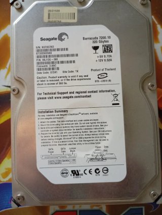 Disco Duro Seagate Barracuda 320 GB SATA y 3 Ram