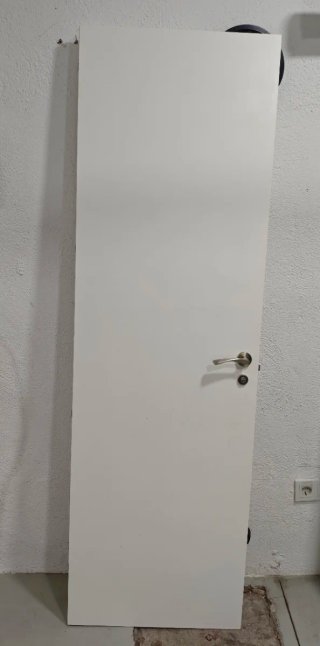 Puertas madera maciza