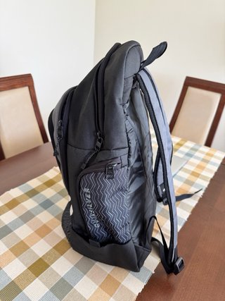 Mochila Quiksilver Negra y Gris