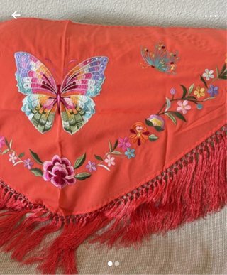 Mantoncillo Flamenco Bordado Mariposas Flores