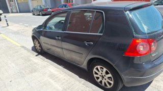 Volkswagen Golf 2004