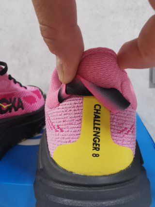 Zapatillas Hoka challenger 8 Rosa/negro EU 38
