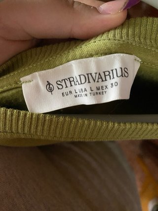 Sudadera Stradivarius verde lima