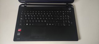 Portátil Toshiba Reacondicionado AMD Quad Core 8GB