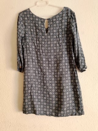 Mini vestido estampado azul y blanco