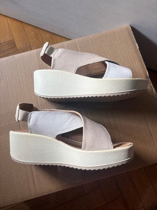 Sandalias piel de Igi&Co