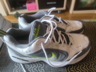 Zapatillas Nike Talla 47 Blancas y Grises