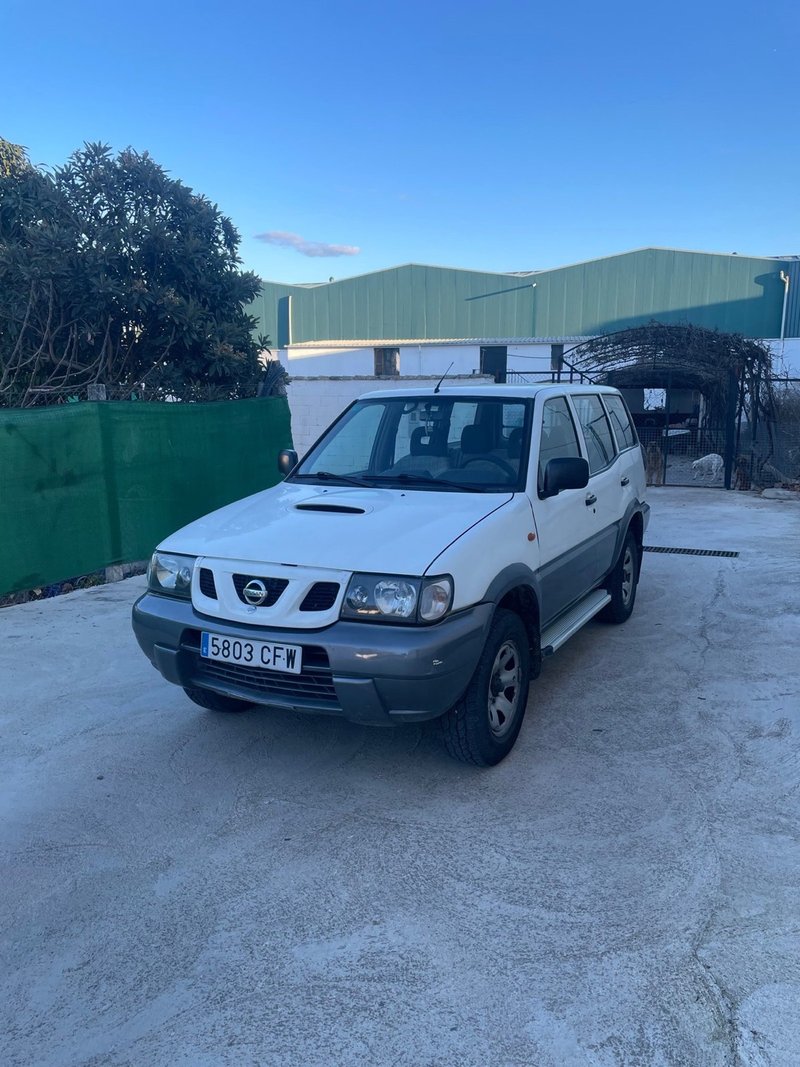 Nissan Terrano II 2004 125cv 123.000km - foto 1