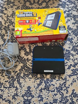 Nintendo 2DS Edición Especial Super Mario Bros. 2