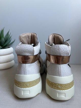Zapatillas Camper Gris y Blancas