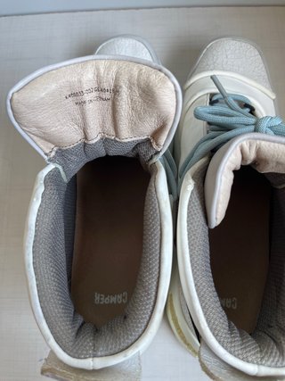 Zapatillas Camper Gris y Blancas