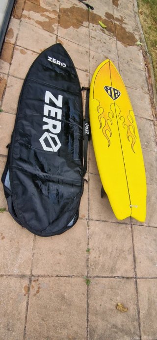Tabla de surf océan y earth Mark Richard