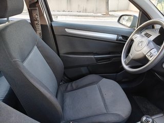 Opel Astra 2006