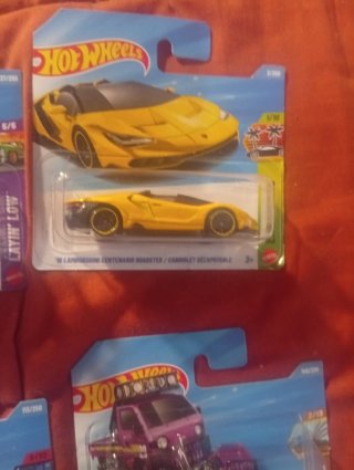 Lote 4 coches Hot Wheels