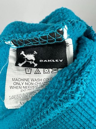 Sudadera Oakley con cremallera y logo bordado Tall