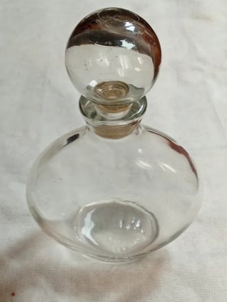 Botella de 1924 de Cristal Antigua.