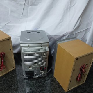 Mini equipo de música Sony